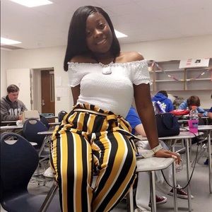 Meet your Posher, Jada